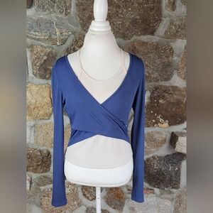 Cider Women's Halter Wrap Style Crop Top Navy Blue Cream Size L